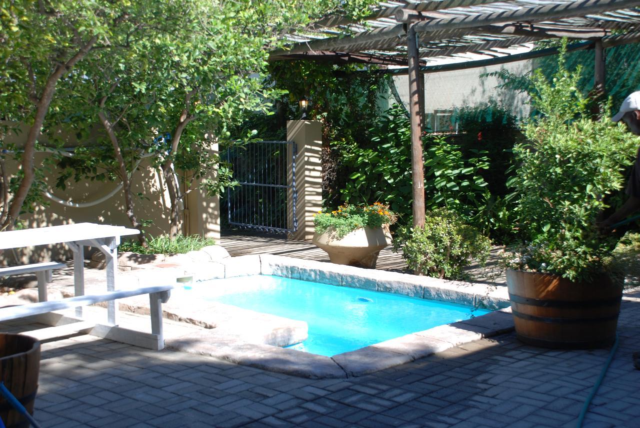 86 On Langenhoven Bed & Breakfast Oudtshoorn Luaran gambar