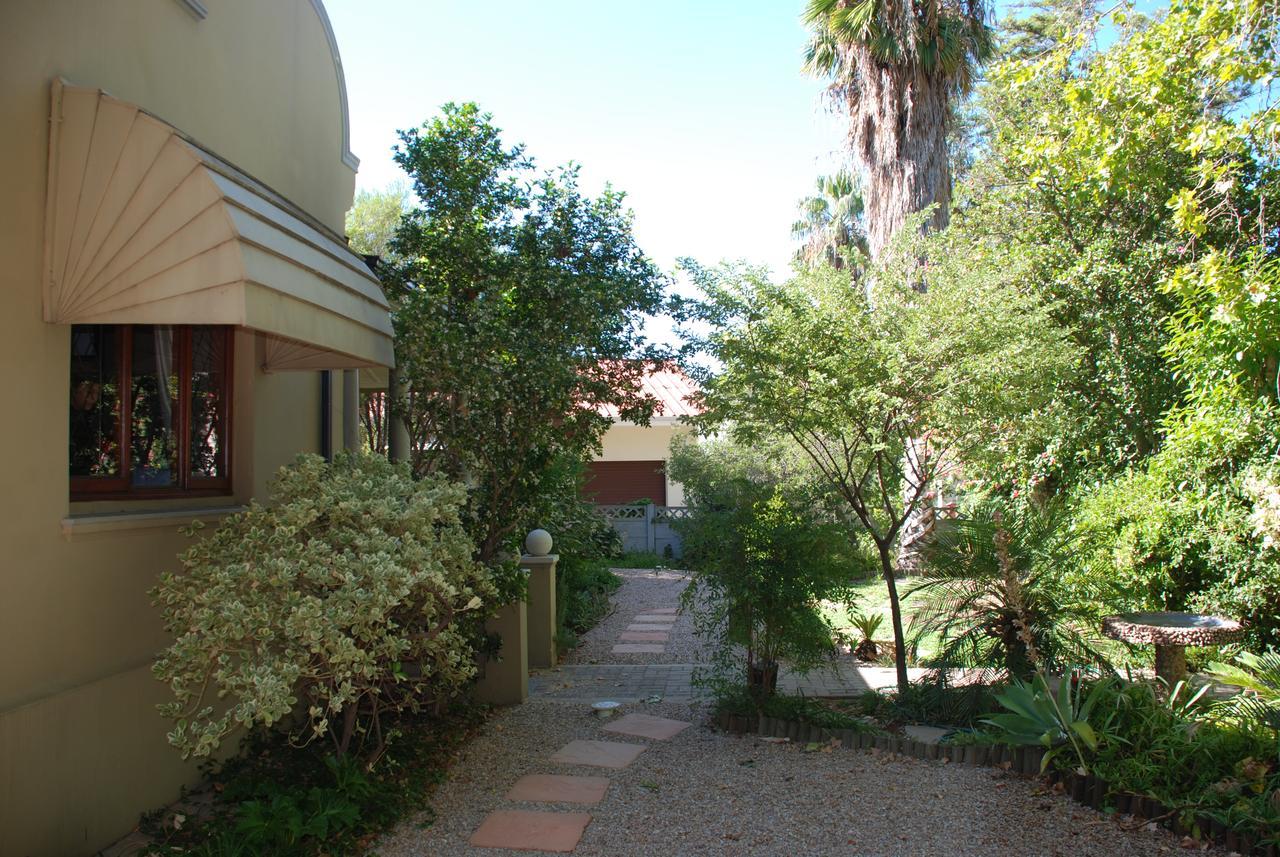 86 On Langenhoven Bed & Breakfast Oudtshoorn Luaran gambar