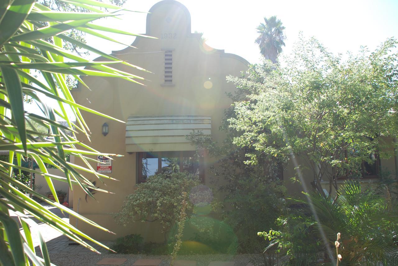 86 On Langenhoven Bed & Breakfast Oudtshoorn Luaran gambar